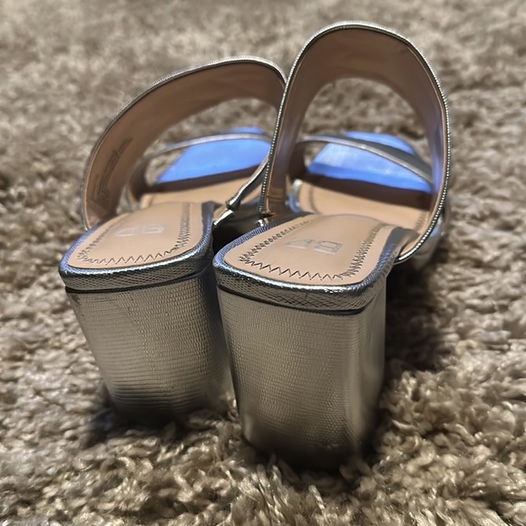 BP Silver Heels - Picture 6 of 7